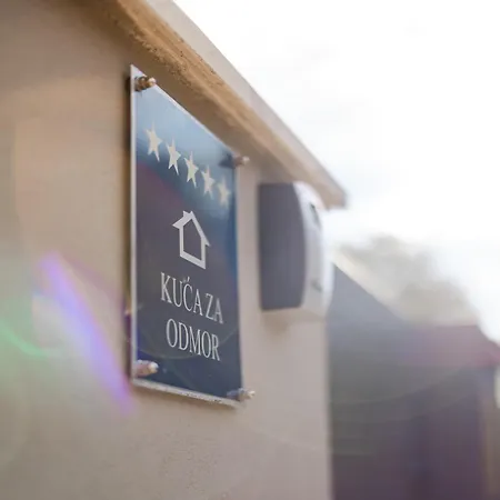 Βίλα Divine Dobrinj